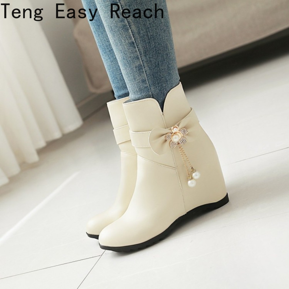 Botas de Inverno Femininas de  - Ethnic Fashion Brand avaliação e preço