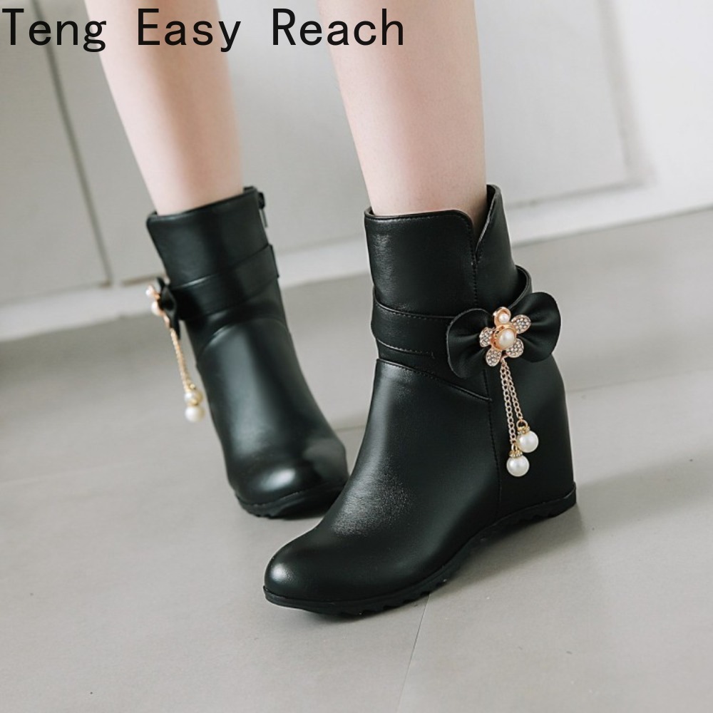 Botas de Inverno Femininas de  - Ethnic Fashion Brand avaliação e preço