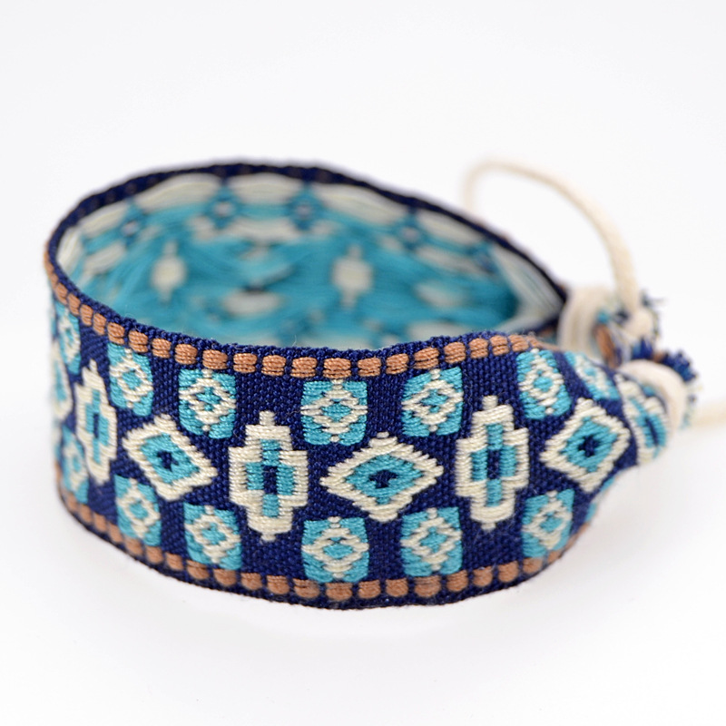 Pulseiras Jacquard tecidas à m - Ethnic Fashion Brand avaliação e preço